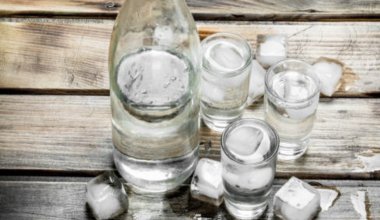 Казахстан вновь оказался главным покупателем российской водки