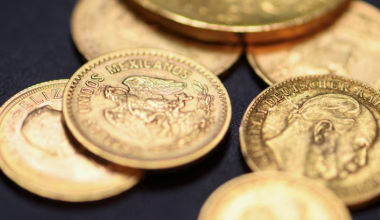 Рекордное ралли прервано: драгметаллы падают в цене из-за маржинальных требований