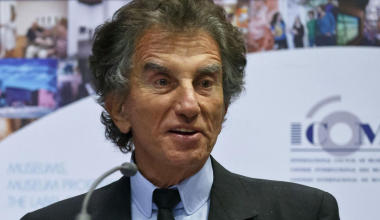 Дело Эпштейна дошло до Парижа: под следствием экс-министр и его дочь