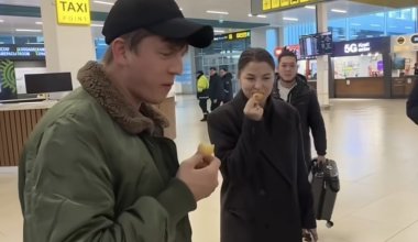 Поддержать Сабурова? Комика Алексея Щербакова заметили в Алматы