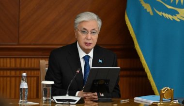 “Левобережные изнывают от ничегонеделания”: Токаев недоволен управленцами в нацкомпаниях