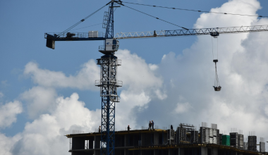 Застройщика, присвоившего миллиарды на строительстве ЖК, осудили в Астане