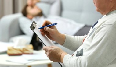 Проверка слухов: правда ли, что с 1 марта казахстанцев обяжут ходить к психиатру?