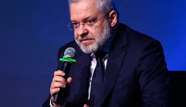 Экс-министру энергетики Украины предъявили обвинения в отмывании денег