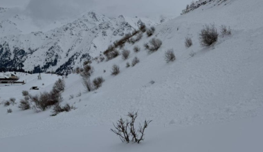 Казахстанцев предупредили о лавинной опасности в горах