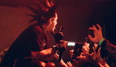 "Русская община" добилась отмены концерта казахстанца в России