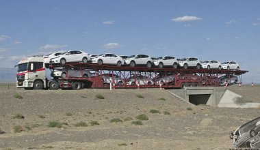 "Серый" импорт автомобилей: казахстанцы рискуют ради экономии