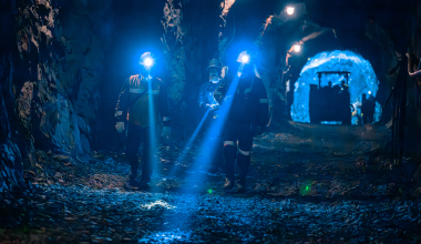 Историческое событие: Qarmet приступил к добыче марганцевой руды