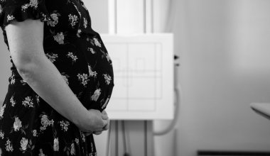 В Жамбылской области проверяют роддом после смерти пациентки