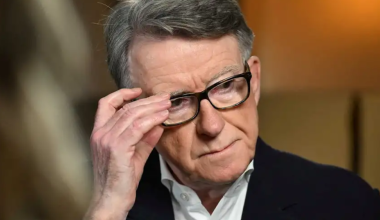 Бывшего посла Великобритании задержали из-за файлов Эпштейна