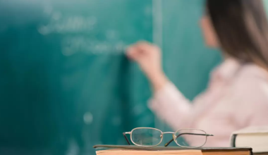 Педагогов Казахстана освободят от ответственности за школьников во внеучебное время