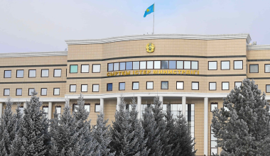 Казахстан призывает граждан временно воздержаться от поездок в Иран