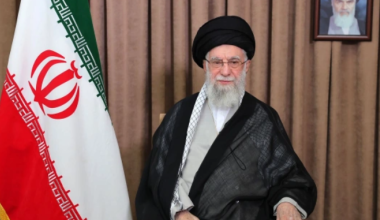 Хаменеи и Пезешкиан живы — Глава МИД Ирана