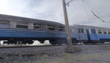 Россия атаковала пассажирский поезд в Украине: есть погибший