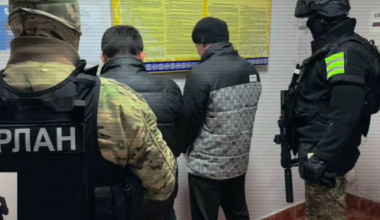 Подросткам предлагают "легкие деньги": МВД сделало заявление для родителей в Казахстане