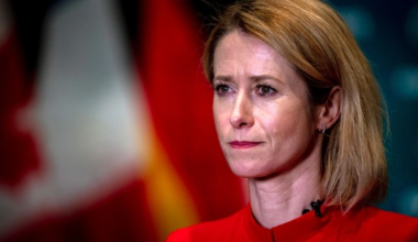 Ослабление санкций против России - опасный прецедент, заявила Каллас