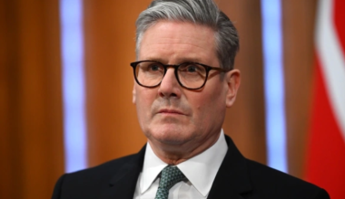 Восстановление судоходства в Ормузском проливе не должно быть миссией НАТО - Стармер