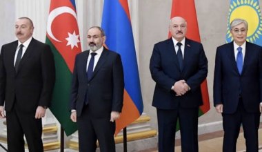 Лукашенко, Алиев, Пашинян. Кто еще поздравил Токаева после референдума