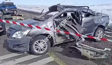 Три человека погибли в страшном ДТП в Карагандинской области