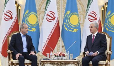 Токаев и Пезешкиан поздравили друг друга с Ораза айт и Наурызом