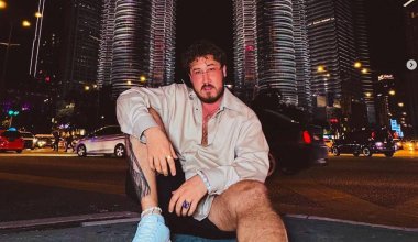 Казахстанского блогера объявили в розыск по делу Mellstroy