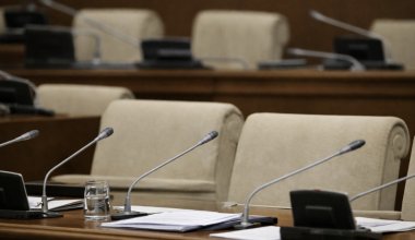 «Свобода слова - это и ответственность» - что сказали депутаты о задержаниях журналистов