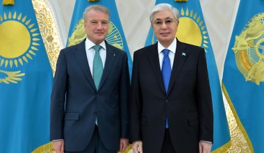 Токаев обсудил искусственный интеллект с главой крупнейшего российского банка