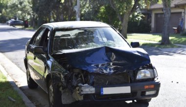 Мастер СТО уехал на машине клиента и разбил её в Актобе