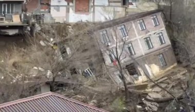 В Дагестане во время потопа обрушился жилой дом