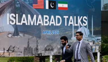 США и Иран начали переговоры в Пакистане: что происходит