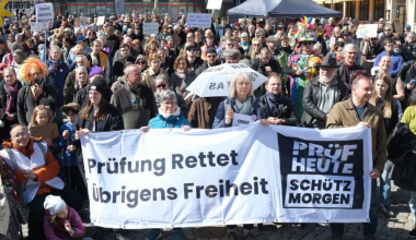 Протесты против экстремизма прошли по всей Германии