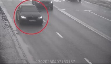 Скорость до 216 км/ч и десятки нарушений: столичного лихача задержала полиция