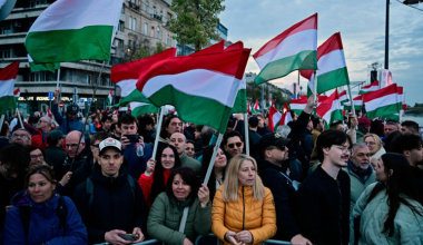 Оппозиционная "Тиса" вырывается вперед на выборах в Венгрии