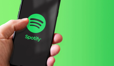 Spotify назвал самых популярных артистов за 20 лет