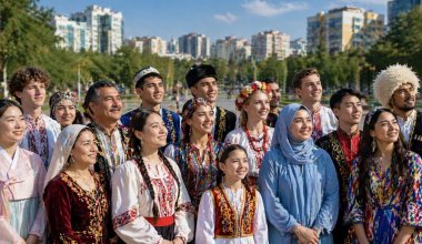 Сколько нас и кто мы: названы самые многочисленные этносы Казахстана