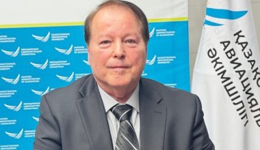 Авиацию Казахстана доверили специалисту из США