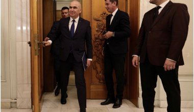 В Румынии отправили правительство в отставку