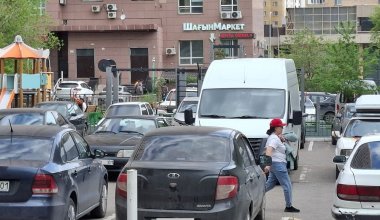 «Муравейники» и машины под окнами: как ЖК Астаны стали опасны для жизни