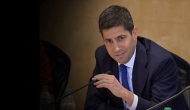 Человек Трампа возглавил ФРС США на фоне инфляции и войны с Ираном