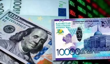 Известный экономист рассказал, что происходит с долларом в Казахстане