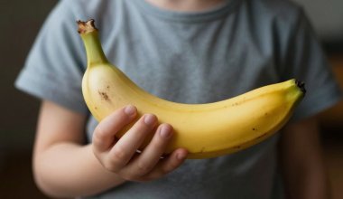 Фруктовый цирк: как бананы стали причиной скандала в детском саду Шымкента