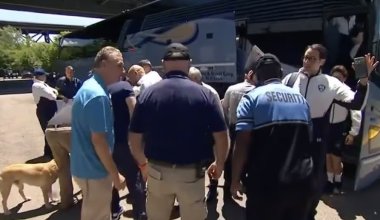 Сборной Узбекистана устроили жесткий досмотр перед матчем в США