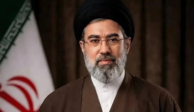 В США заявили, что лидер Ирана Хаменеи одобрил мирное соглашение