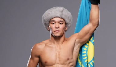 Казахстанец Асу Алмабаев эффектно финишировал американца в UFC