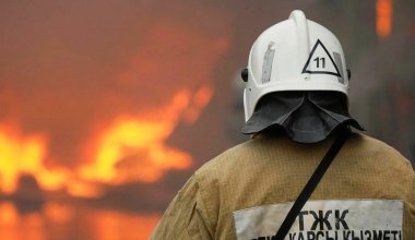 Восемь семей лишились жилья из-за пожара в Алматинской области