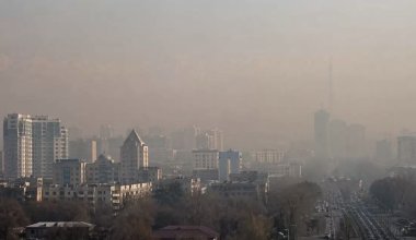 День столицы со смогом: синоптики предупредили жителей Астаны и Алматы