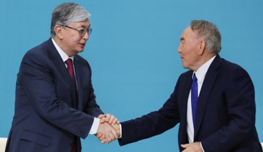 Токаев поздравил Назарбаева с днем рождения