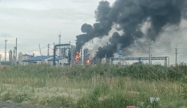 Последствия атаки БПЛА: Омский НПЗ приостановил работу