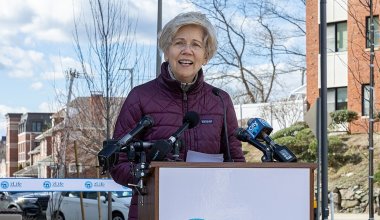 Американская сенаторша выступила против вольфрамового проекта в Казахстане