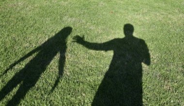 Франция вводит пожизненное заключение для педофилов
